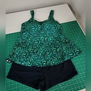 Landsend Green Paisley Tankini Top 16 Mascectomy With Dark Navy Shorts Size 16